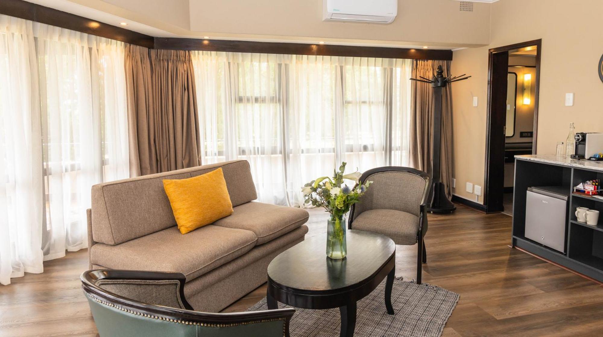 Premier Hotel The Winkler ไวท์ริเวอร์ ภายนอก รูปภาพ
